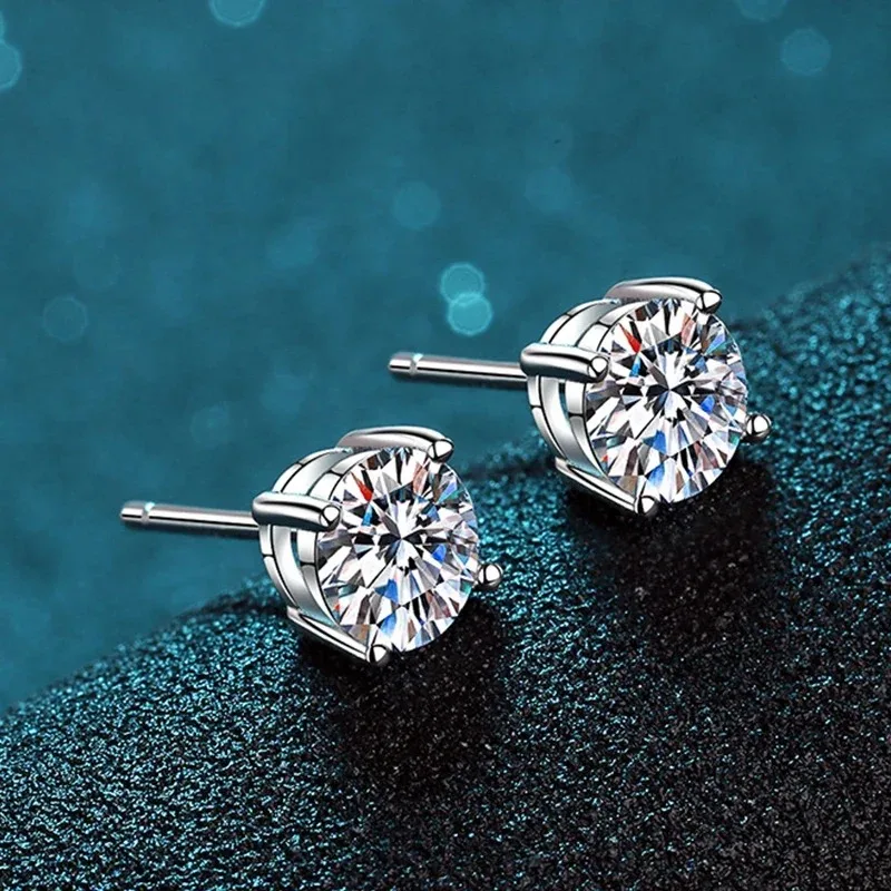 Brincos de Moissanite